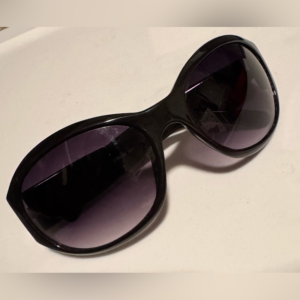 Michael Kors M3603S 001 Logo Temples Black Sunglasses Purple Gradient Lenses